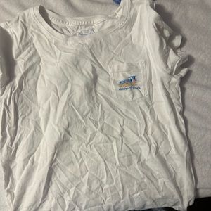 Vineyard Vines tee, size small and white.